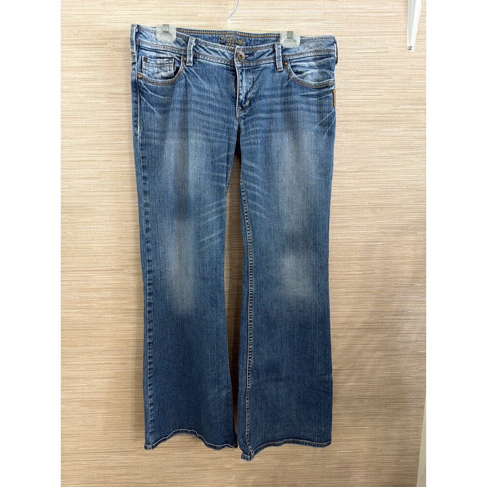 Classic Blue Women's Jeans